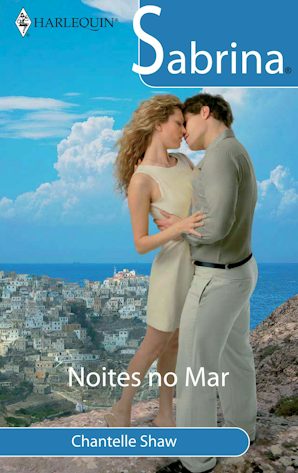 NOITES NO MAR